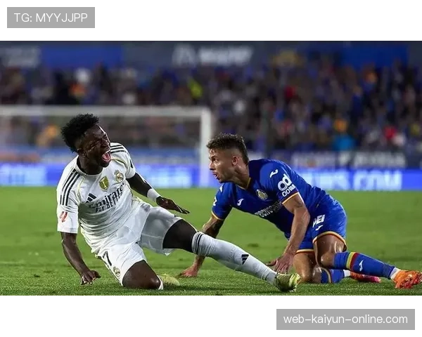 皇马不稳定本质阶段性显现，从大胜到失控对赛季走势形成制约