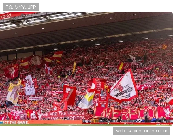 利物浦战术压迫越激进，风险逐步显现对赛季走势形成制约