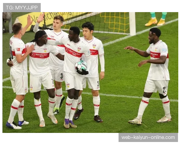 多特蒙德崩盘非偶然：年轻阵容稳定性承压，深层次问题逐步显现